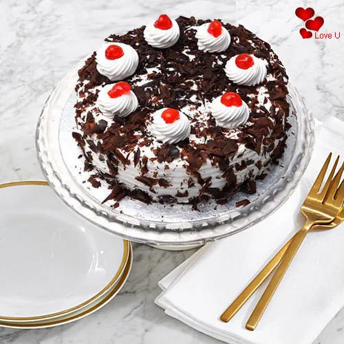 Deliver luscious chocolate cake from 5 star bakery to Ahmedabad Today, Free  Shipping - AhmedabadOnlineFlorists